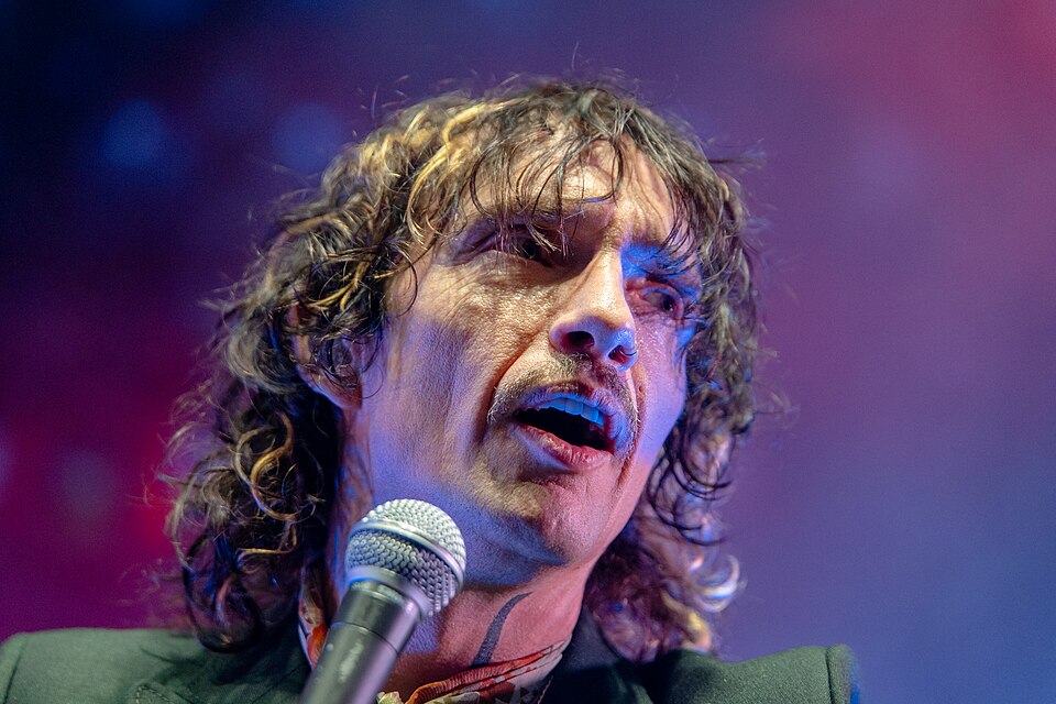 Archival photo of Justin Hawkins performing with The Darkness in Oslo in October 2025.