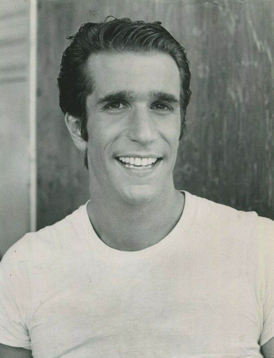 Henry Winkler in a 1977 ABC Television publicity photograph; archival public-domain image via Wikimedia Commons