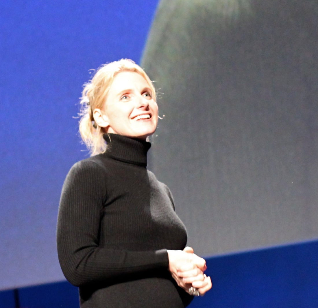 Elizabeth Gilbert speaking at TED in 2009; photo by Steve Jurvetson, CC BY 2.0