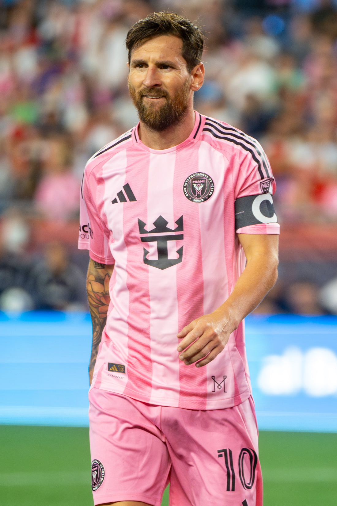 Lionel Messi in an Inter Miami kit during an MLS match in 2025