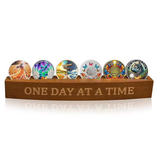 YRCKUDZKG AA Coin Holder, Sobriety Coin Holder Bamboo-Wood Craft Display Stand Holds 6 AA Chips NA Medallions, Coin Rack as Sobriety Gifts for Men & Women YRCKUDZKG