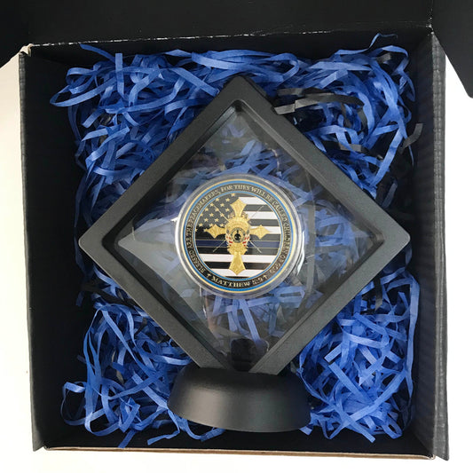 Armor Pray  police officer's  Cross Challenge Coin Crusader Sword and Shield Life Creed Brotherhood Token with Display gift for him DecoWoodo